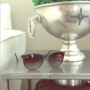 Great condition Ray Ban Erika Classic Sunglasses.